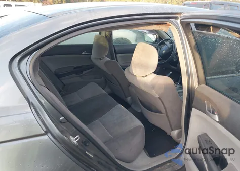 2009 Honda Accord 2.4 Lx from USA, damaged, VIN JHMCP26389C011702